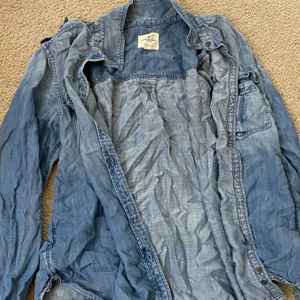 american eagle denim shirt/jacket